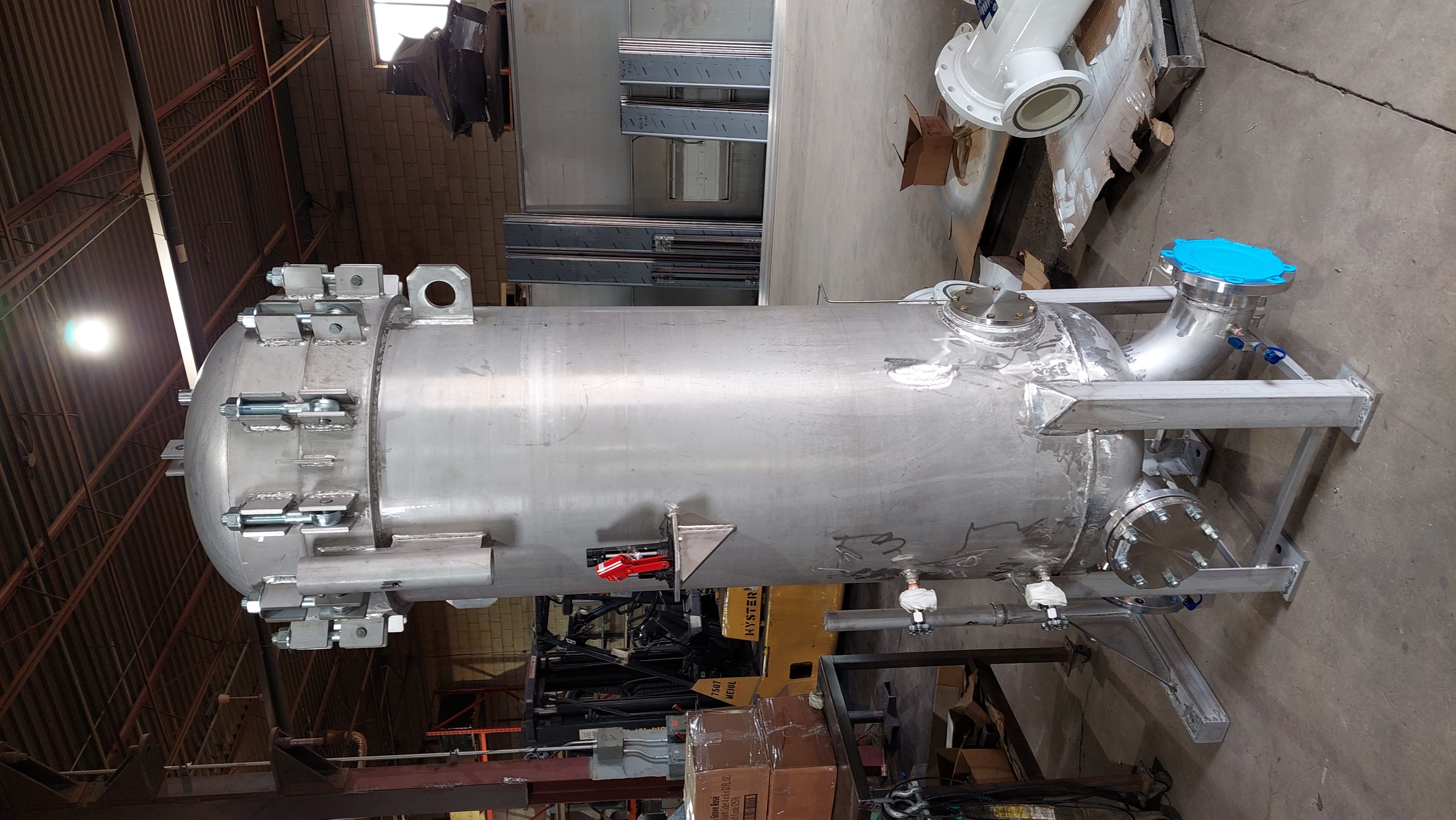 Vertical filter vessel supplied by Lemico